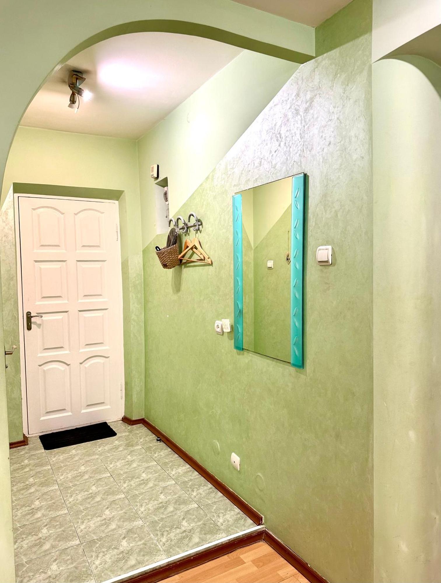 Comfortable Apartment on Stepana Demyanchuka Street Rivne Bagian luar foto